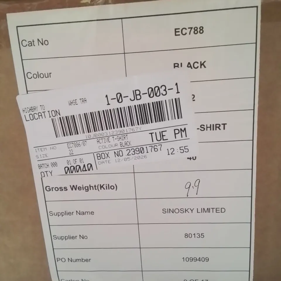 BOXED BRAND NEW APPROXIMATELY 40 SIMPLY BE ACTIVE BLACK T-SHIRT SIZE 22