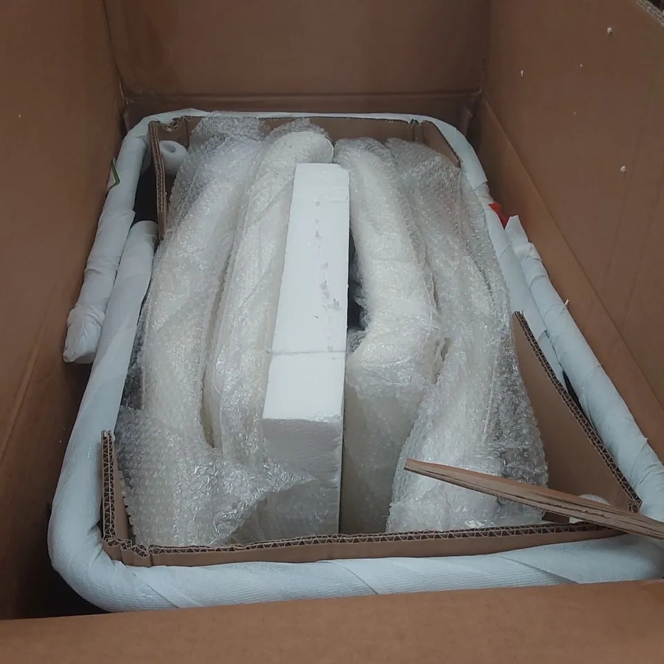 BOXED FURNITUREBOX SET OF 2 WHITE FAUX LEATHER DINING CHAIRS