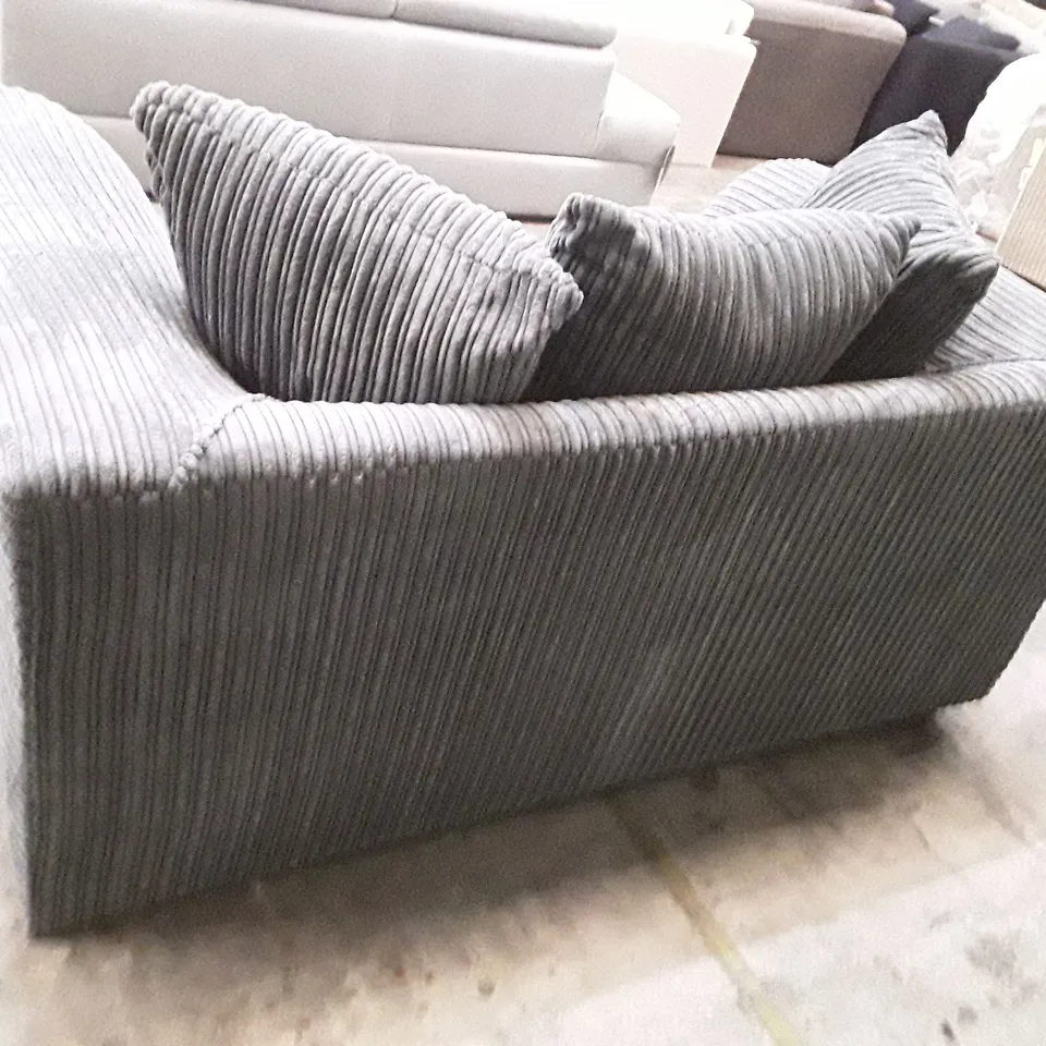 QUALITY DESIGNER 2 SEATER SOFA - GREY VELVET FABRIC 