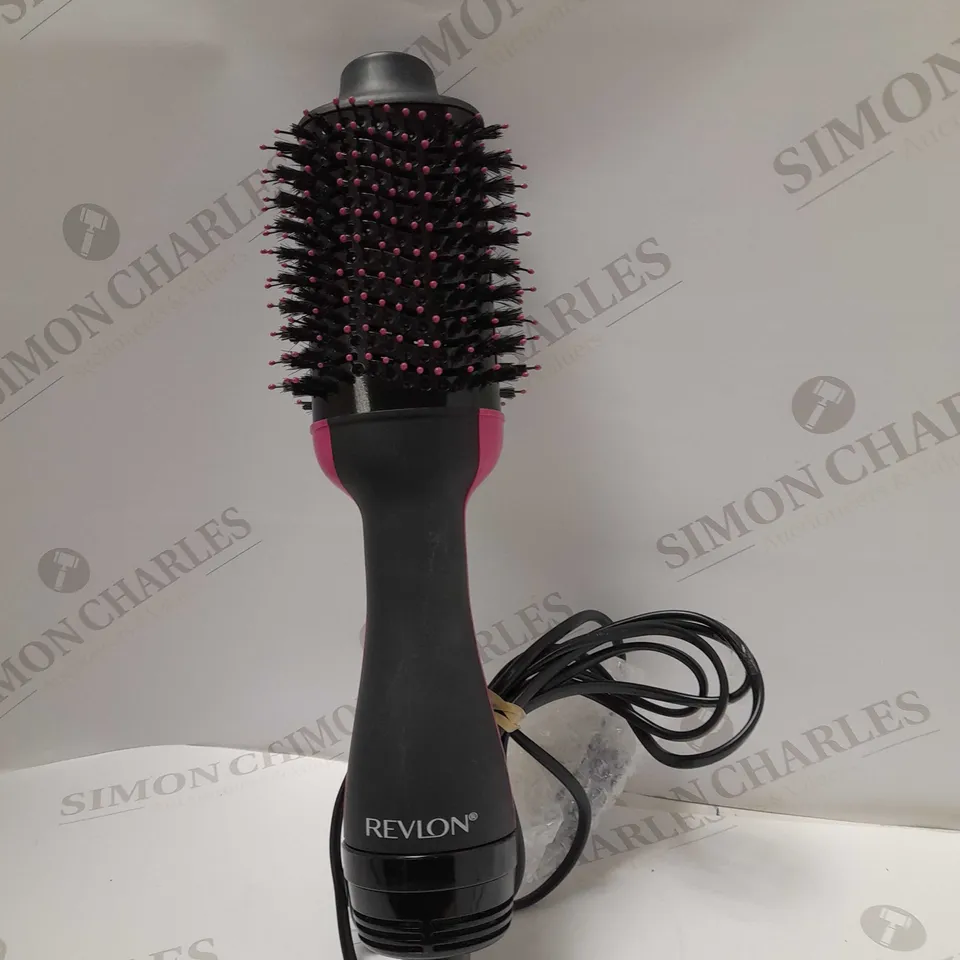 REVLON ONE STEP HAIR DRYER AND VOLUMISER
