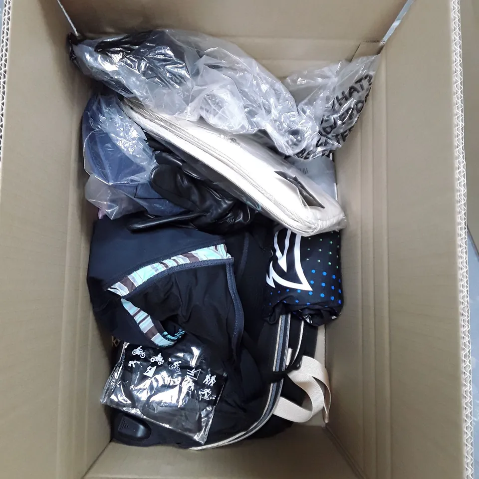 MEDIUM BOX OF ASSORTED ACCESSORIES TO INCLUDE TENA, M&S AND CANDYPANTS