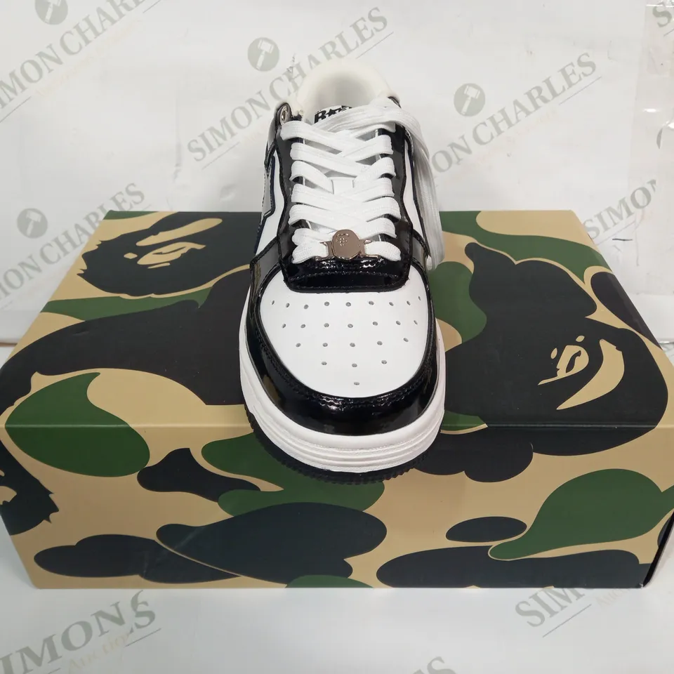 BOXED PAIR OF BAPE TRAINERS IN BLACK/WHITE EU SIZE 41