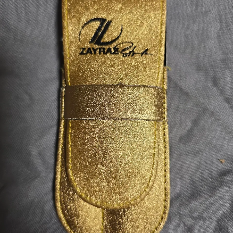 APPROXIMATELY 12 ZAYRAZ STYLE SET OF TWO TWEEZERS – SLANT-TIP & POINT-TIP, GOLD TONE