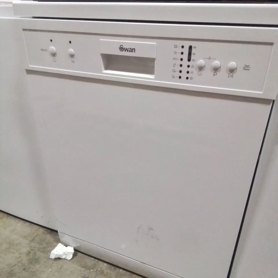 SWAN FULL SIZE FREESTANDING 12 PLACE DISHWASHER WHITE SDW751150B