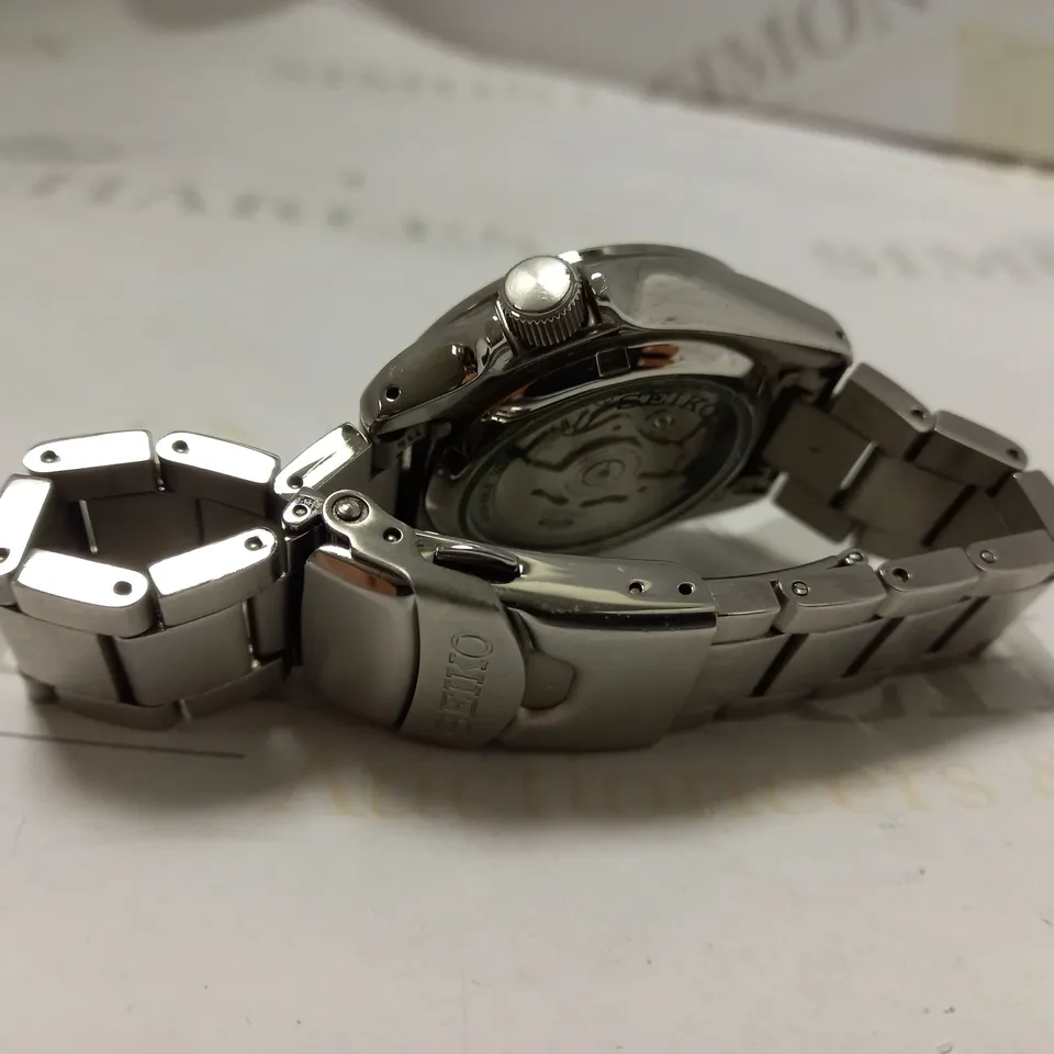 SIKO STAINLESS STEEL MENS BRACELET WRISTWATCH 