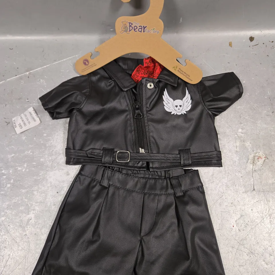 APPROXIMATELY 6 THE BEAR FACTORY USA EASY RIDER INFANT COSTUME 