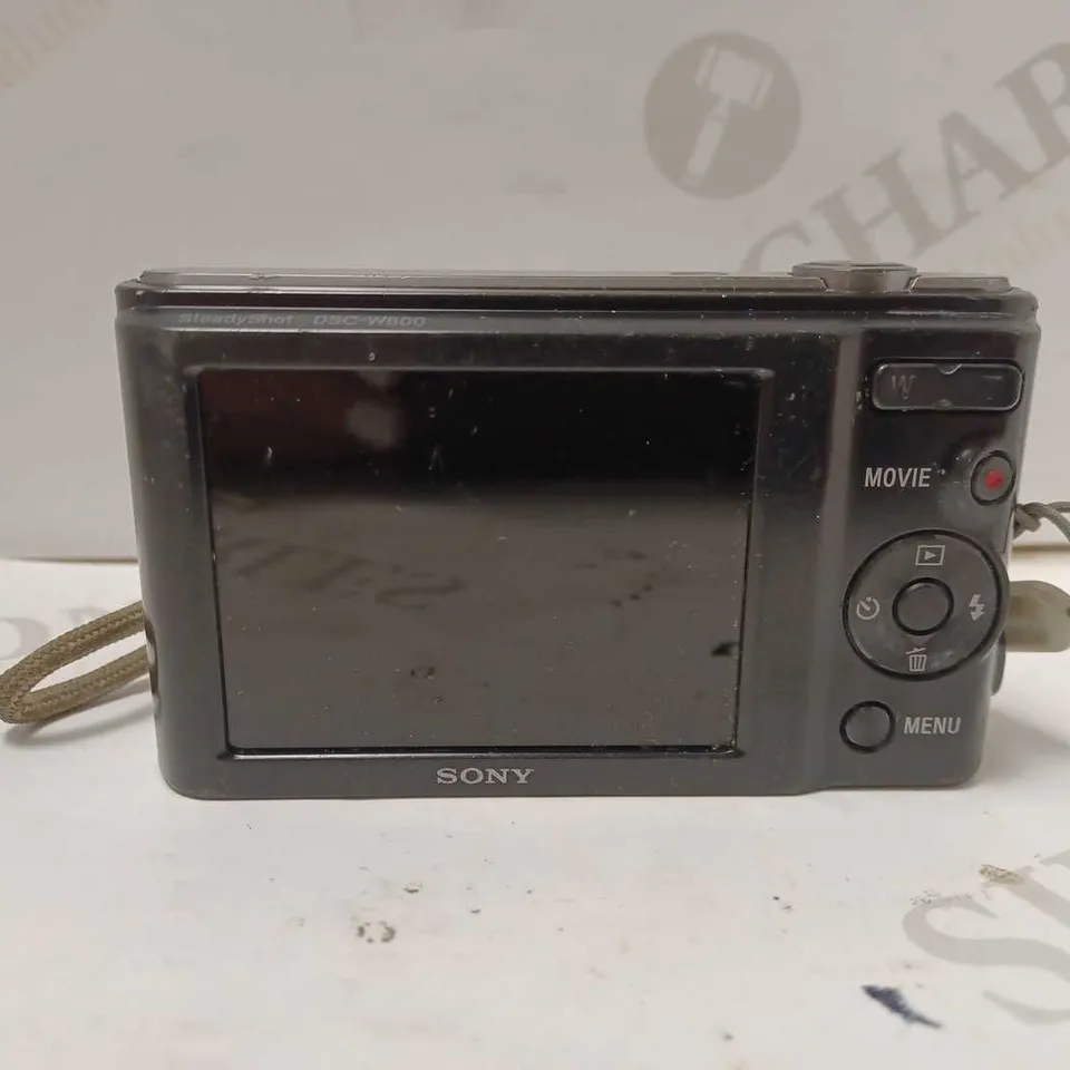 SONY W810 COMPACT CAMERA