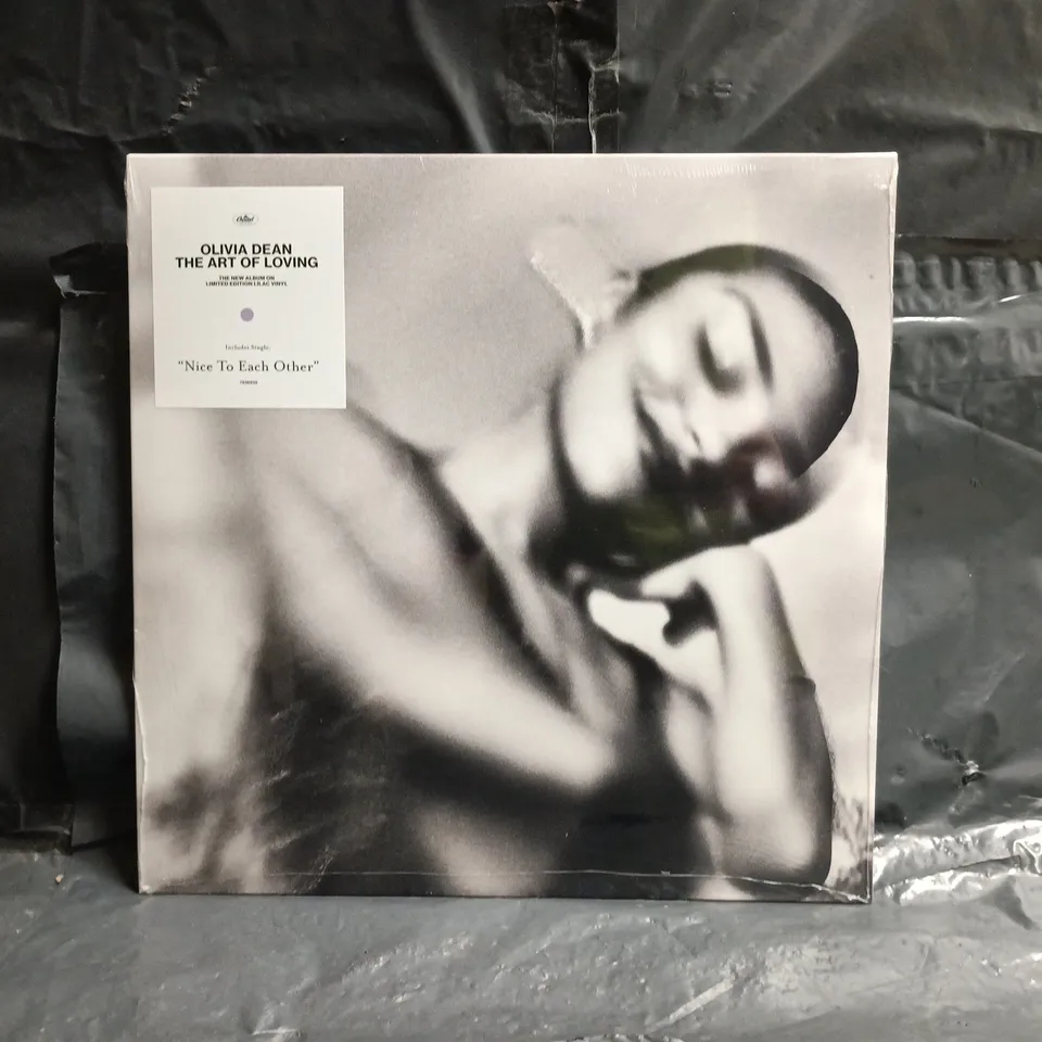 OLIVIA DEAN THE ART OF LOVING LIMITED EDITION LILAC VINYL