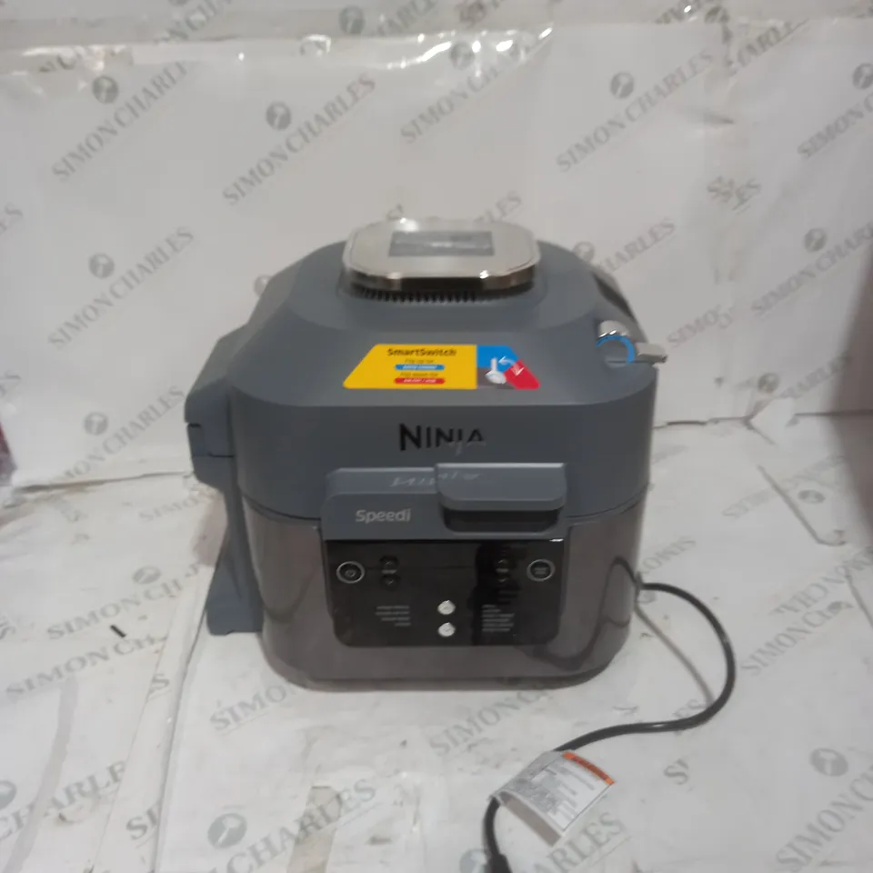 BOXED NINJA SPEEDI 10-IN-1 5.7L RAPID-COOKER & AIR FRYER ON400UK
