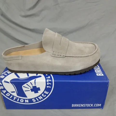 BOXED BIRKENSTOCK NAPLES WRAPPED GRAY SLIP-ON SHOES – EU 43 (UK 9)