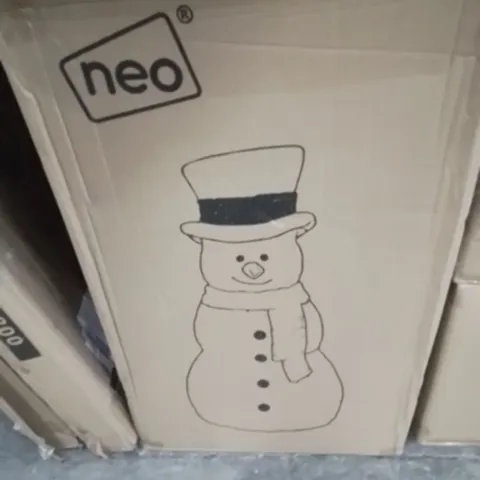 BOXED 70CM ACRYLIC LIGHT UP SNOWMAN