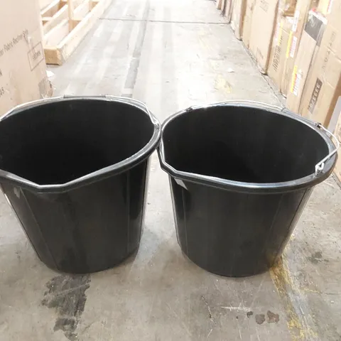 BOXED SET OF 2 PLASTIC BUCKETS (1 BOX)