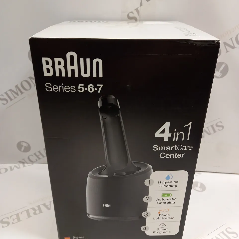 BOXED BRAUN 4-IN-1 SMARTCARE CENTRE