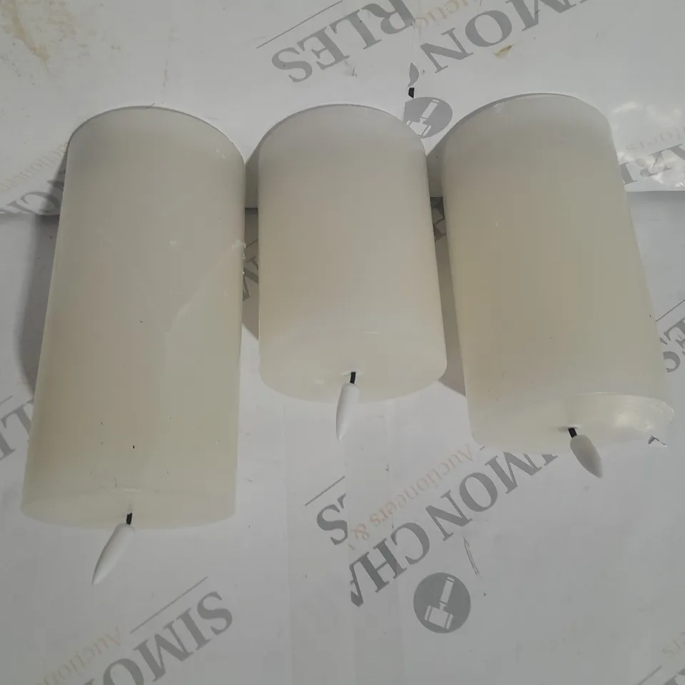 SET OF 3 LED DECORATIVE CANDLES