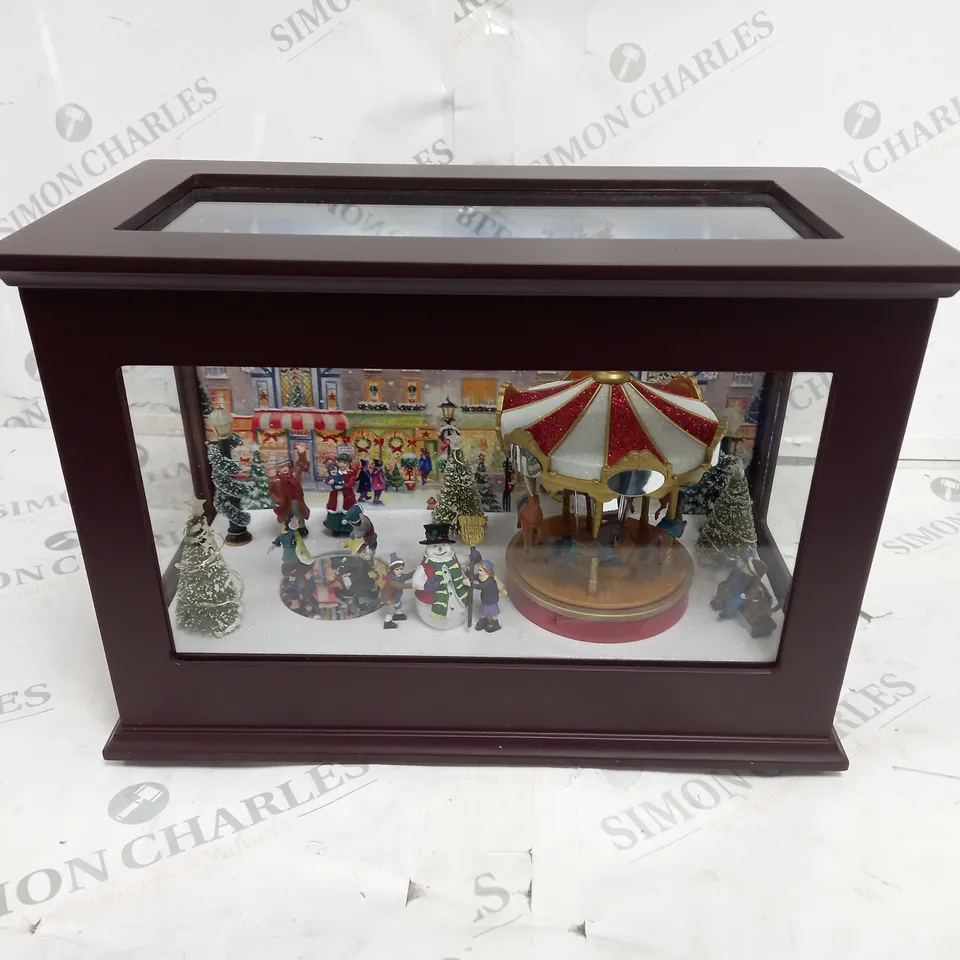 MR CHRISTMAS HEIRLOOM MUSIC BOX