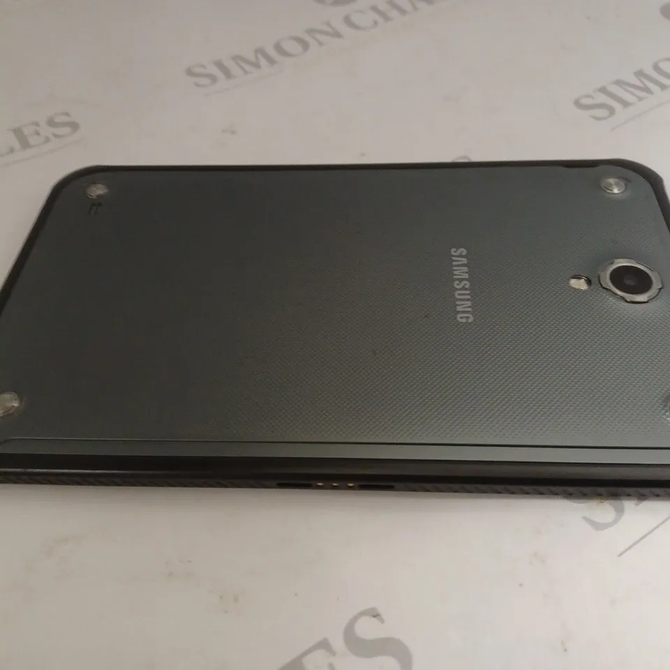 SAMSUNG TABLET