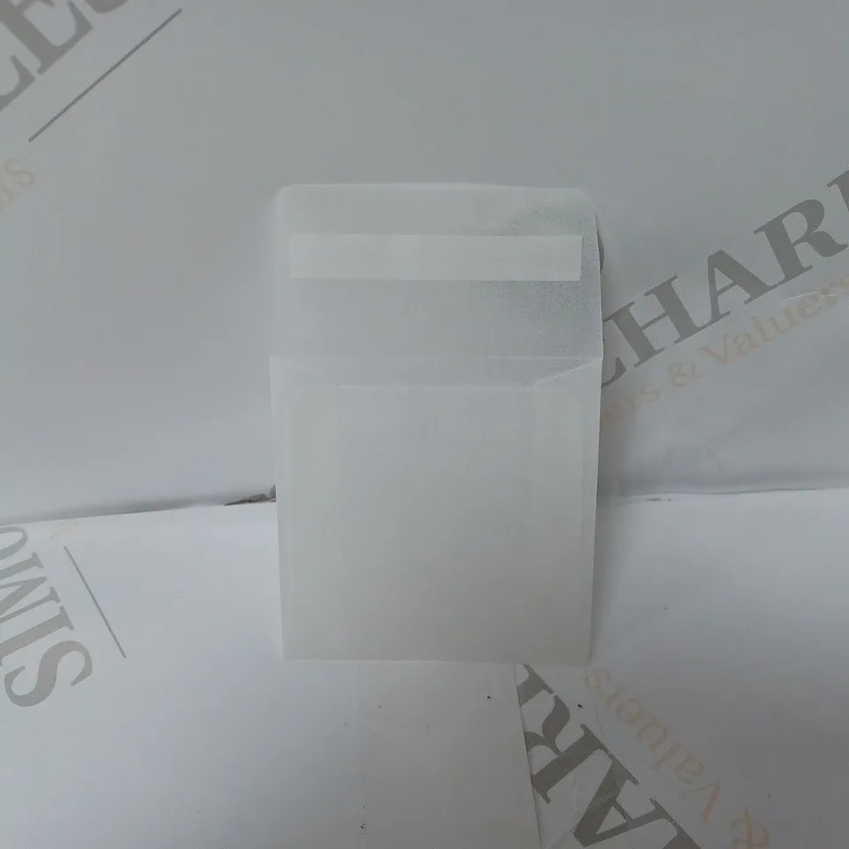 BOX OF APPROXIMATELY 1000 PEEL & SEAL GLASSINE BAGS APPROX 65 X 65MM EACH SSGLA-65X65