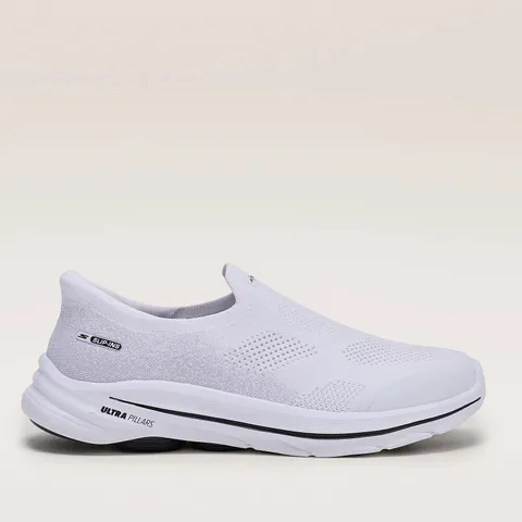 BOXED PAIR OF SKECHERS GO WALK 8 NOVA SLIP-INS TRAINER - SIZE 3.5