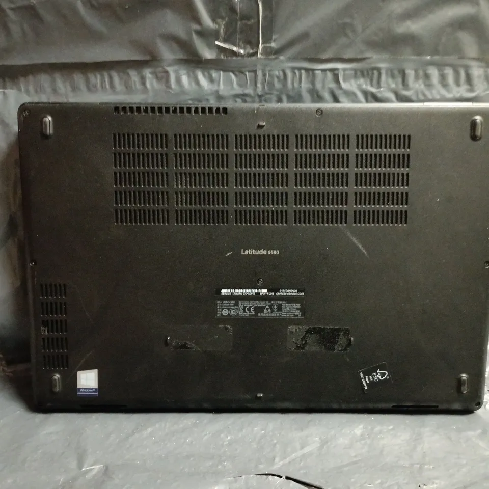 DELL LATITUDE 5580 LAPTOP