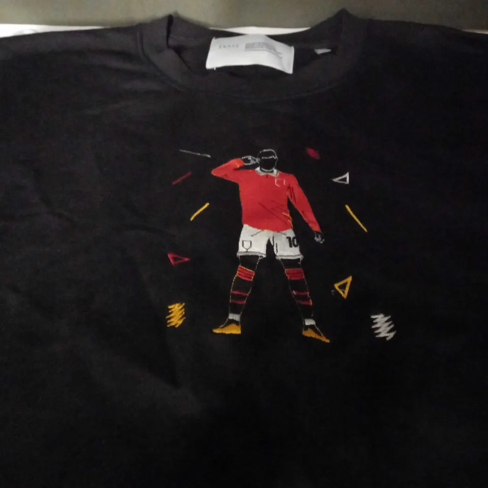 ART OF FOOTALL EMBROIDED 'RASHFORD CELEBRATION' JUMPERR IN BACK - XXL