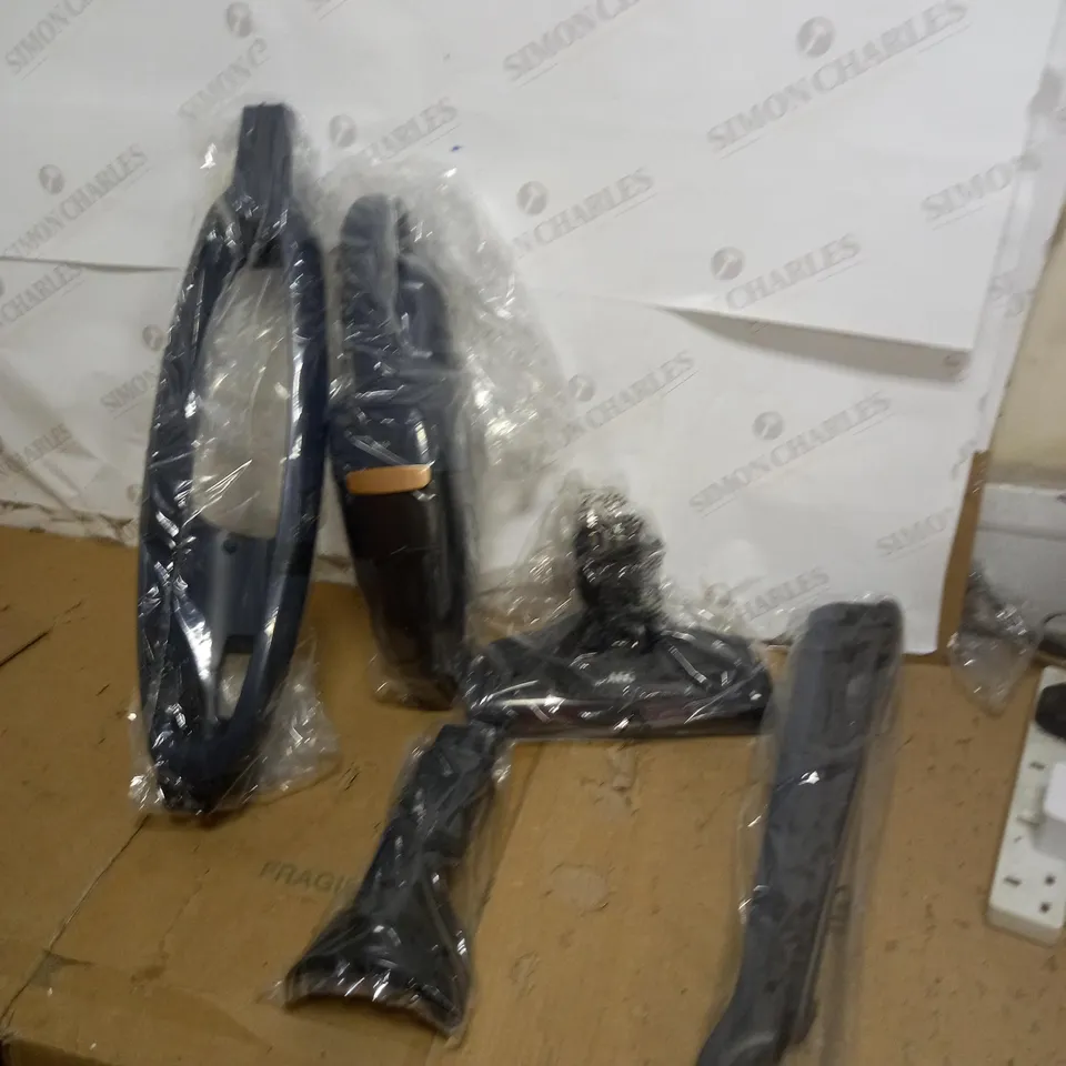 AEG 2-1 CORDLESS VACUUM CLEANER