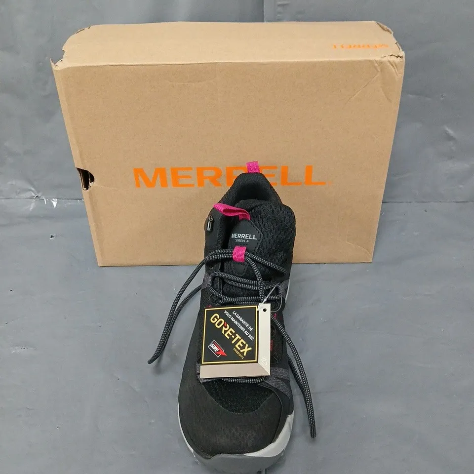 BOXED PAIR OF MERRELL SIRED 4 MID GORETEX UK 6 
