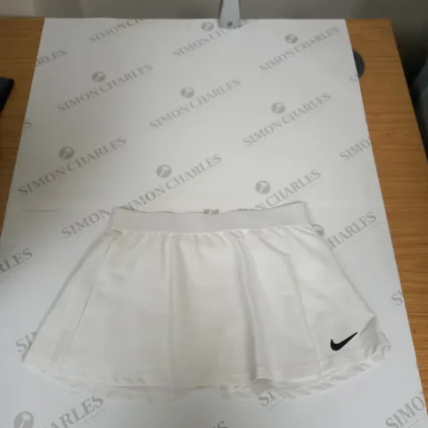 NIKE VICTORY SKIRT SIZE S