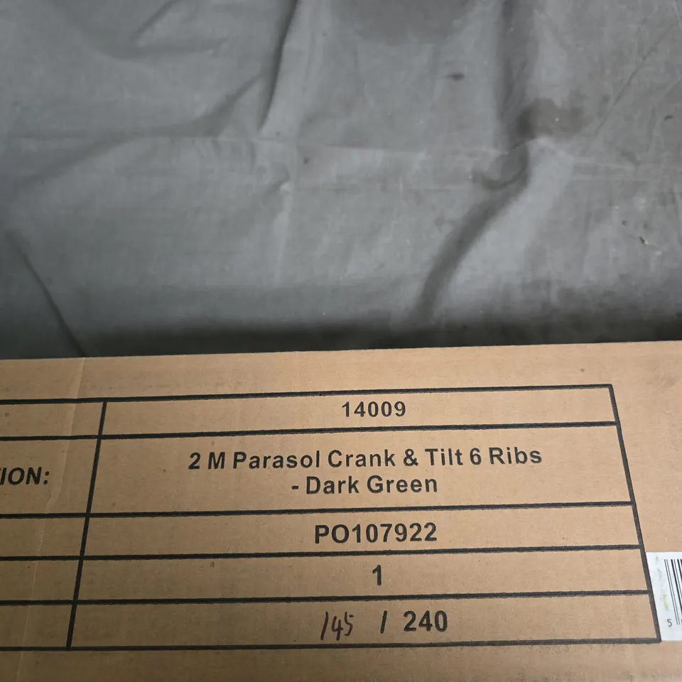 GARDENKRAFT 2M DARK GREEN PARASOL WITH CRANK & TILT – GARDEN & PATIO FURNITURE