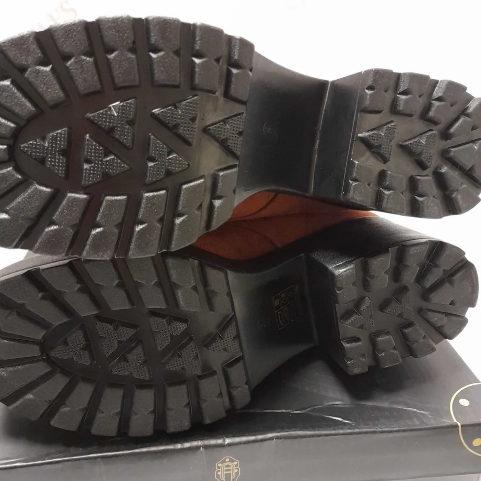 KOI THE SIENNA RUST SUEDE BOOTS - SIZE 8