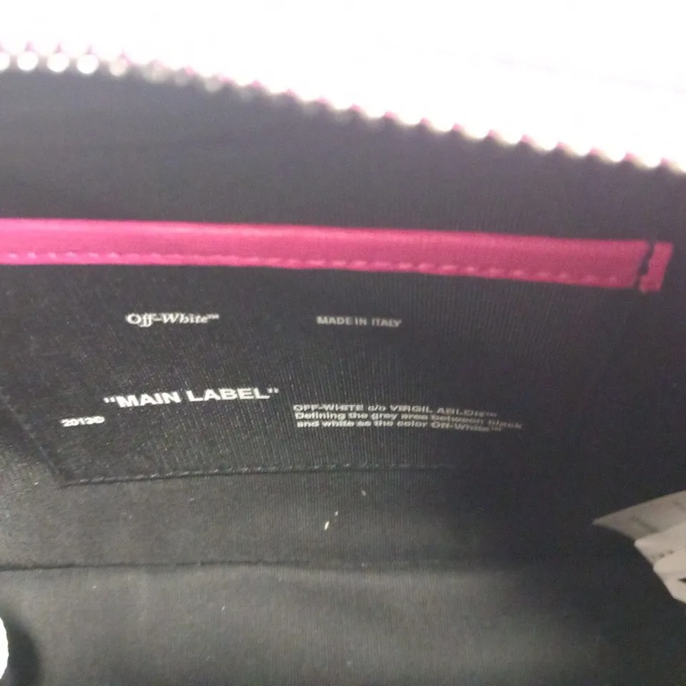 OFF-WHITE DIAGONAL FUCSIA/WHITE FANNYPACK