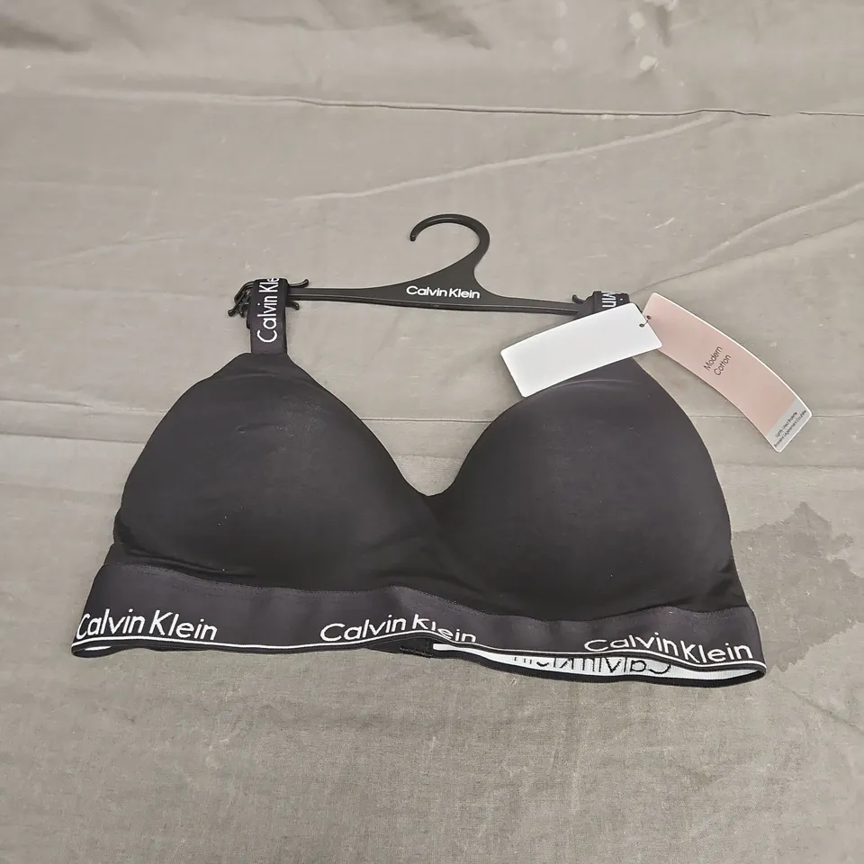 CALVIN KLEIN LIGHT LINED BRALETTE IN BLACK SIZE M
