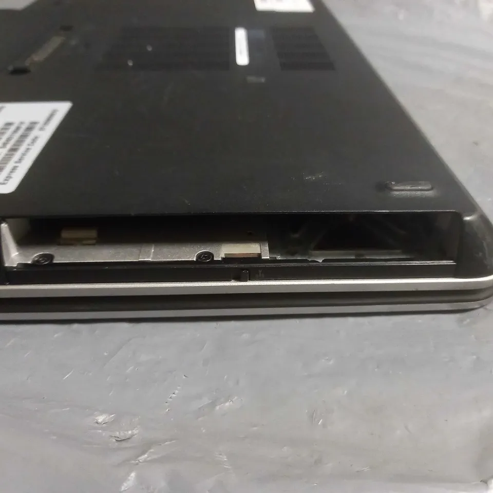 DELL LATITUDE E6540 LAPTOP 