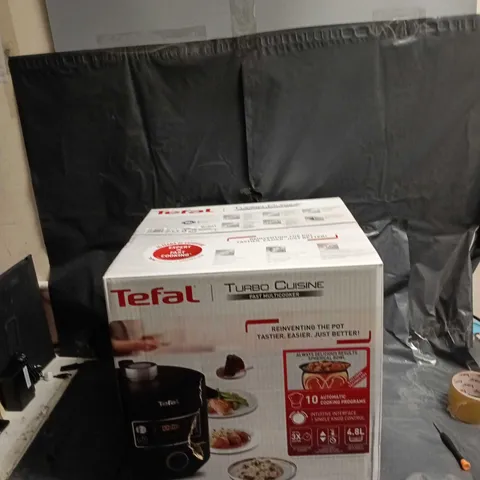 TEFAL TURBO CUISINE MULTICOOKER – BOXED (4.8L, 10 AUTOMATIC COOKING PROGRAMS)