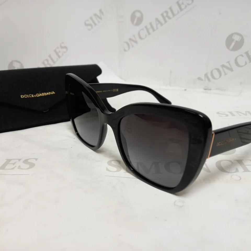 PRADA BLACK OVERSIZE SUNGLASSES RRP £233