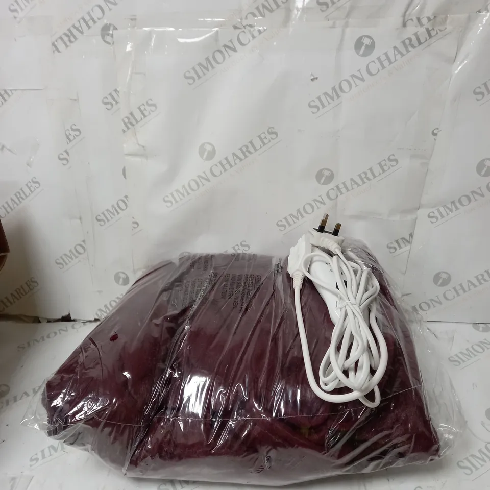 BOXED COZEE HOME HEATED THROW IN PLUM 