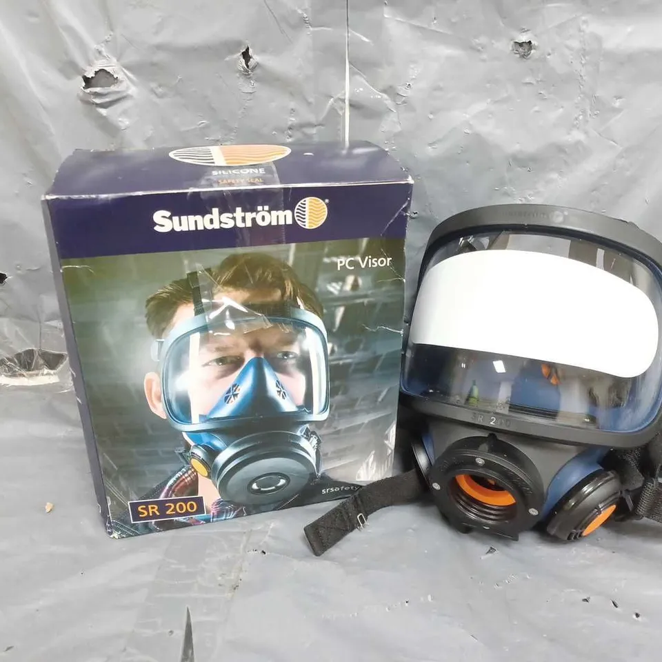 BOXED SUNDSTROM SR 200 MASK