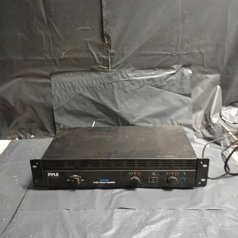 PYLE 2-CHANNEL POWER AMPLIFIER