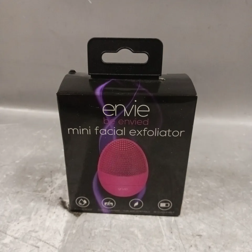 ENVIE MINI FACIAL EXFOLIATOR 