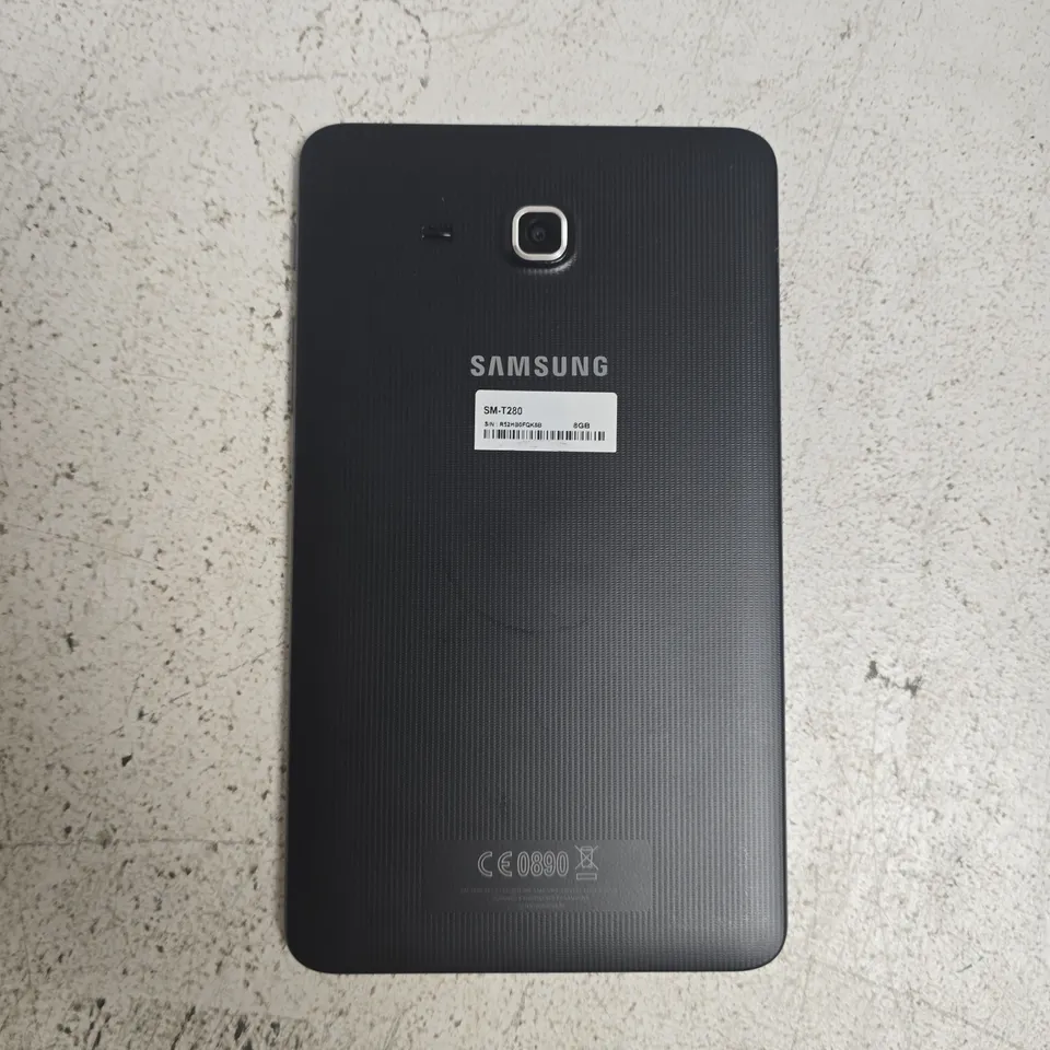 SAMSUNG GALAXY TAB A 7.0
