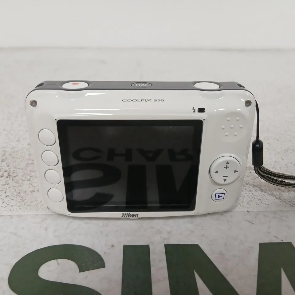 NIKON COOLPIX S30 DIGITAL CAMERA – WHITE