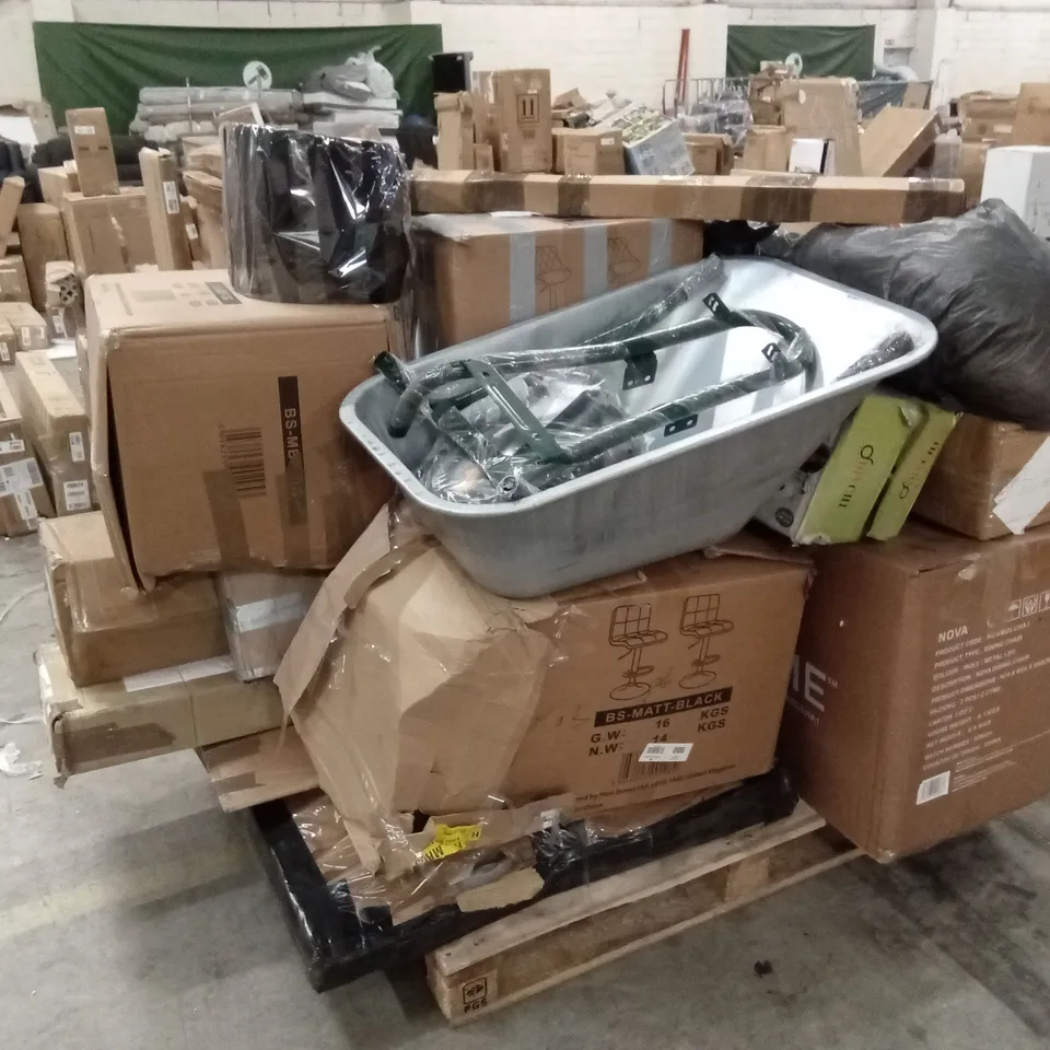 PALLET OF ASSORTED HOUSEHOLD ITEMS TO INCLUDE; BAR STOOLS, CHRISTMAS TREE, WHEEL BARROW ETC