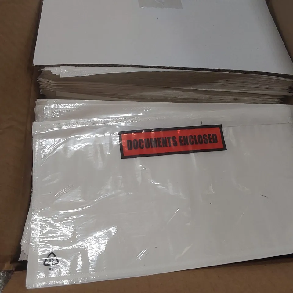 PALLET CONTAINING A LARGE QUANTITY OF ASSORTED ITEMS INCLUDING: PALLET WRAP, TAPE, BOXES, LABELS ECT