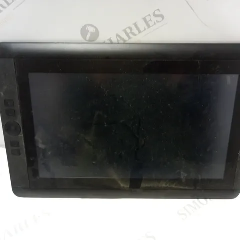 WACOM CINTIQ 13HD CREATIVE PEN & TOUCH DISPLAY
