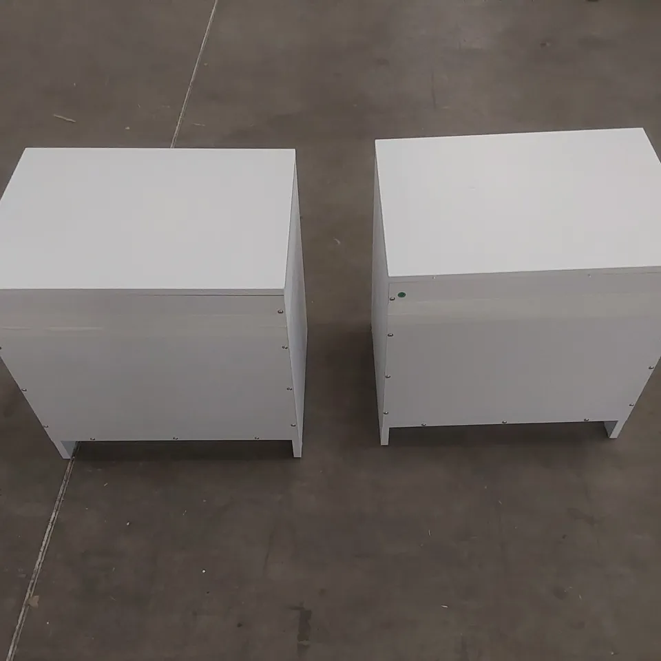 SET OF 2 1-DRAWER BEDSIDE TABLES