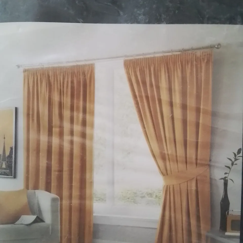 BRAND NEW FUSION FULLY LINED BLACKOUT EYELET CURTAINS 117 X 137CM -YELLOW-