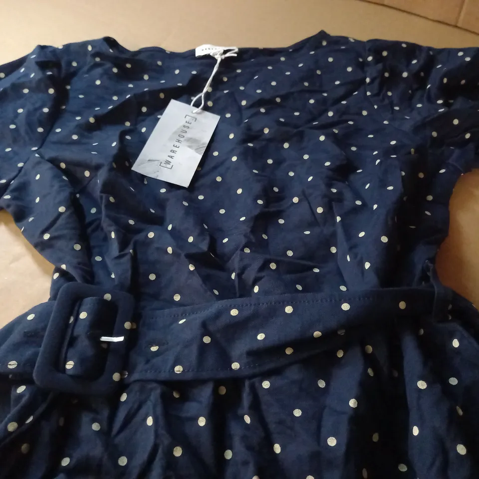 WAREHOUSE PIQUE SPOT TIERED SHORT DRESS IN NAVY - 8
