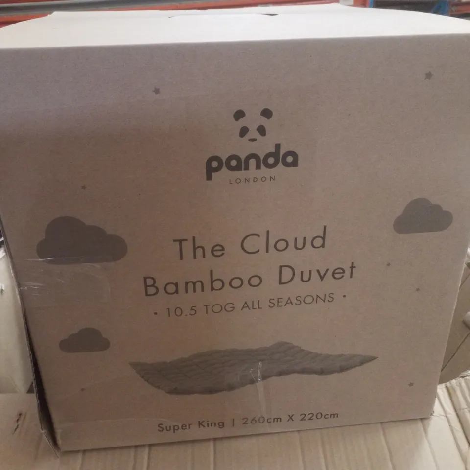 BOXED PANDA SUPERKING BAMBOO DUVET & MEMORY FOAM PILLOW SET 