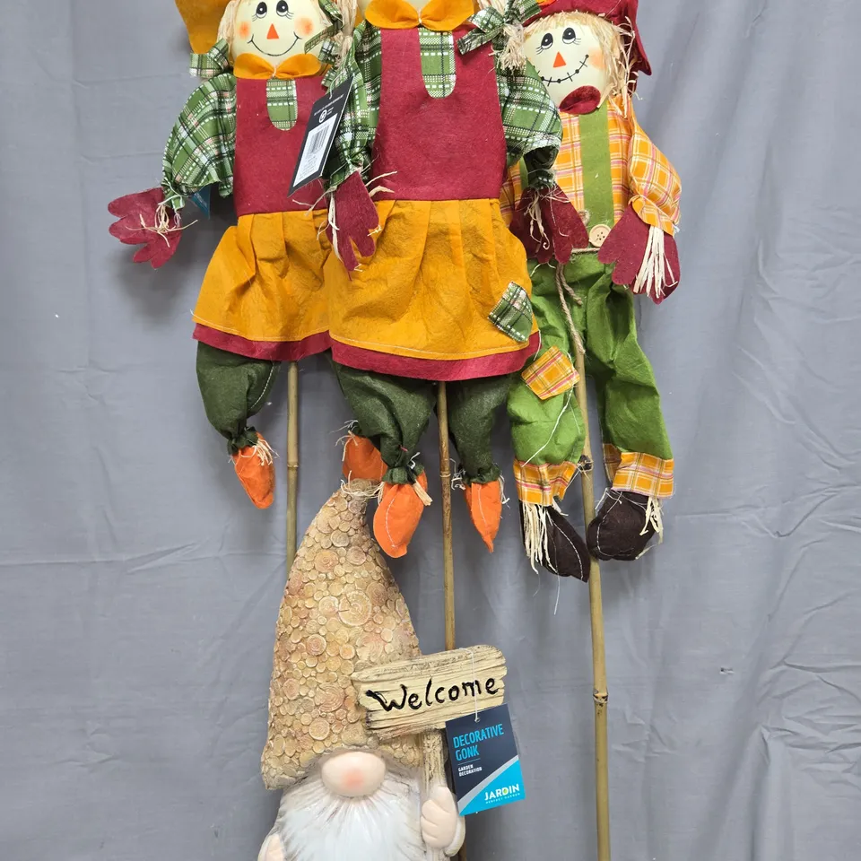 JARDIN DECORATIVE GONK AND GARDEN CHARACTERS SET - COLLECTION ONLY