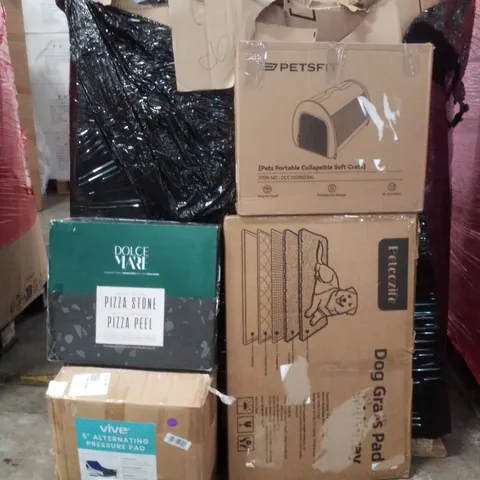 PALLET OF ASSORTED HOUSEHOLD GOODS AND PRODUCTS TO INCLUDE;DOG GRASS PAD WITH TRAY,PORTABLE DOG CRATE,PIZZA STONE ALUMINIUM PIZZA PEEL