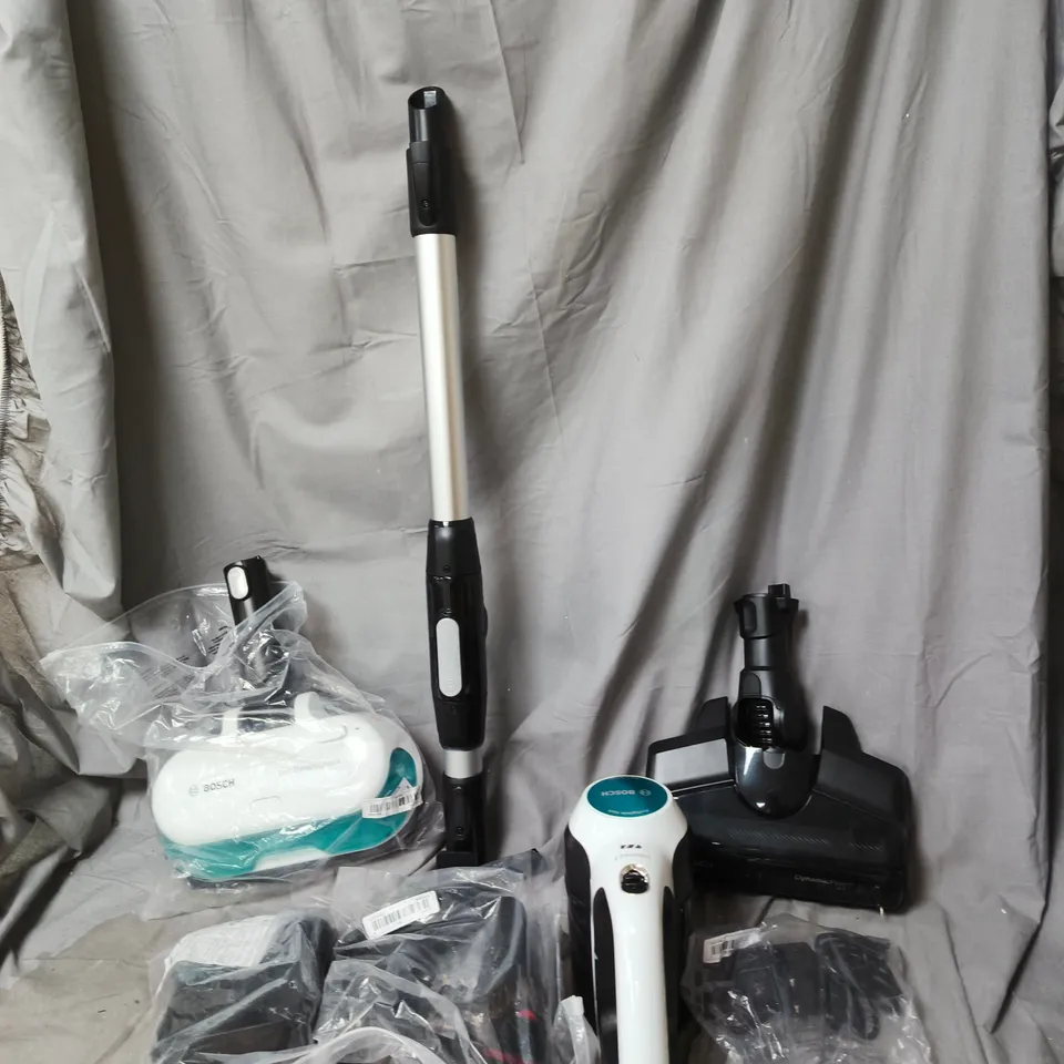 BOSCH VACUUM CLEANER SET WITH WAND, HANDHELD UNIT AND FLOOR HEAD – ASSORTED ACCESSORIES
